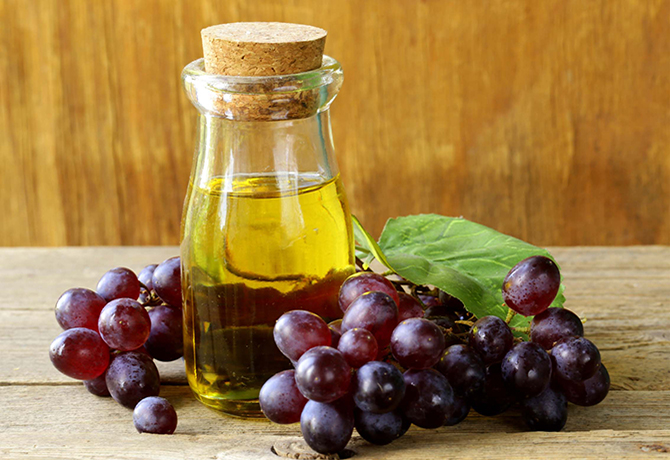 les bienfaits de l'huile de pépins de raisin